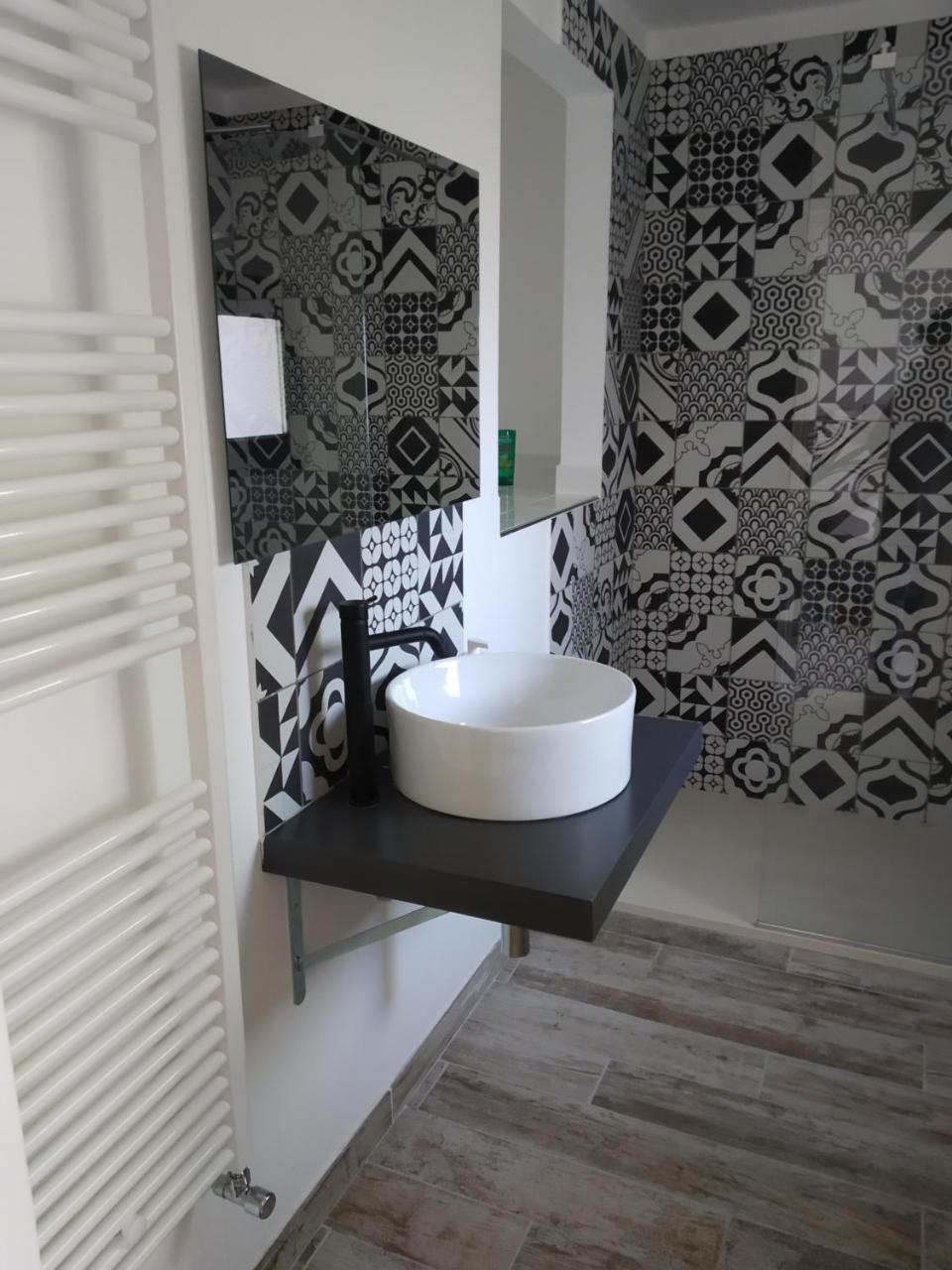 Dimora "I Santi Patroni" Aparthotel Lecce Luaran gambar