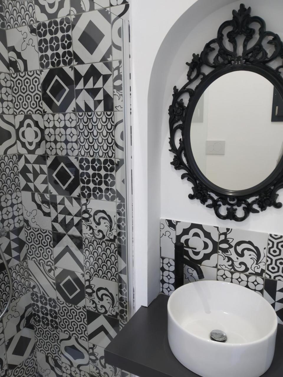 Dimora "I Santi Patroni" Aparthotel Lecce Luaran gambar